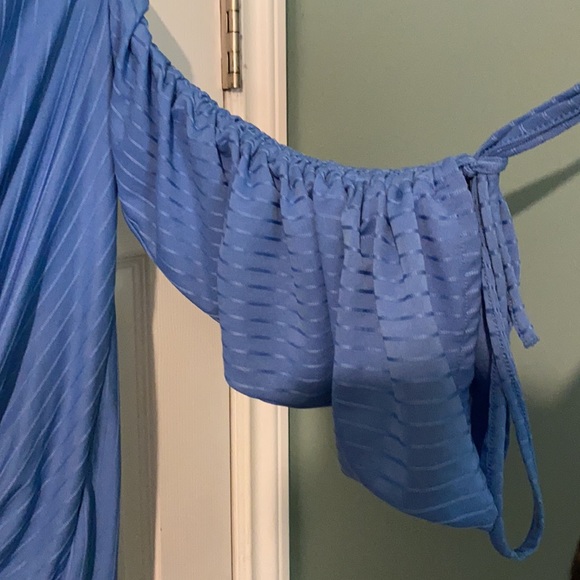 Zara dress - Picture 5 of 10